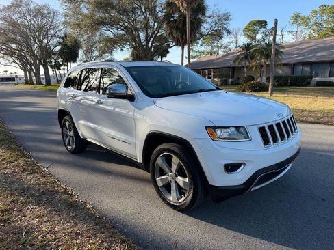 Used 2016 Jeep Grand Cherokee Limited image 2