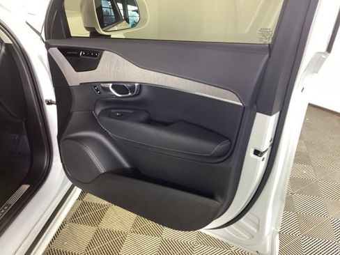 Used 2024 Volvo XC90 B6 Ultimate w/ Protection Package Premier image 22