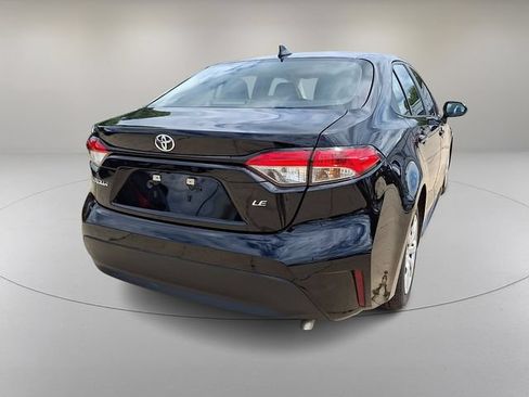 Used 2024 Toyota Corolla LE FWD image 10