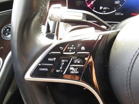 Certified 2022 Mercedes-Benz S 500 4MATIC image 11