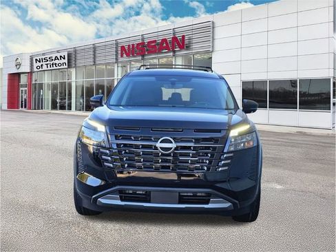 New 2026 Nissan Pathfinder SL w/ Cargo Package FWD image 2