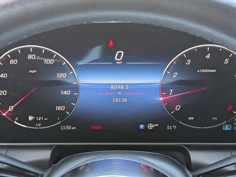 Used 2024 Mercedes-Benz GLC 300 image 11