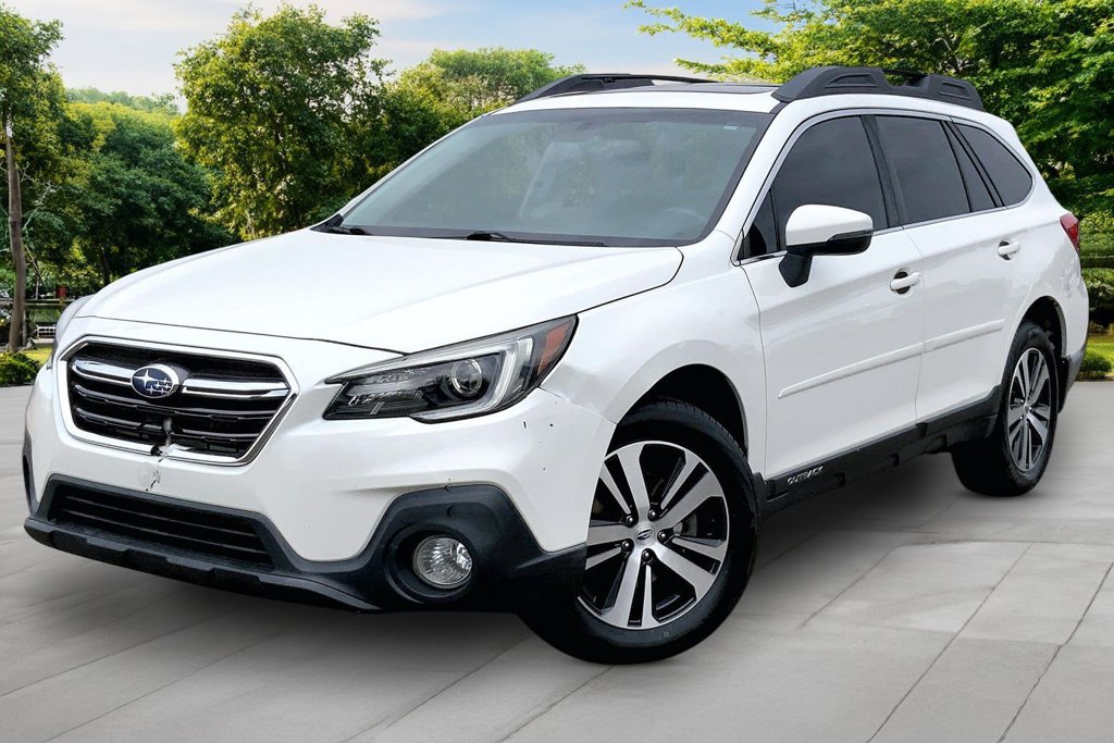 Used 2018 Subaru Outback 2.5i Limited AWD/4WD image 1