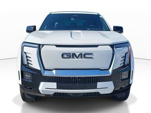 New 2025 GMC Sierra EV Denali image 2