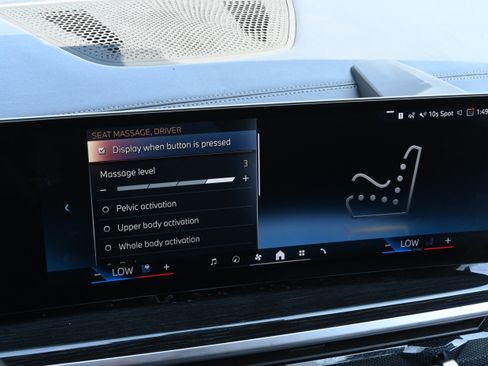 Certified 2024 BMW X5 xDrive40i w/ M Sport Package image 19