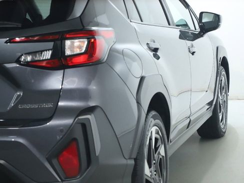 Used 2025 Subaru Crosstrek 2.5i Limited AWD/4WD image 46