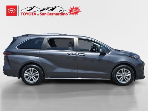 Certified 2025 Toyota Sienna XLE w/ XLE Plus Package AWD/4WD image 6