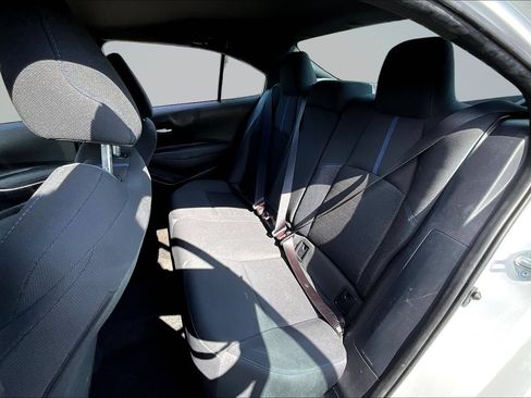 Used 2022 Toyota Corolla SE FWD image 18
