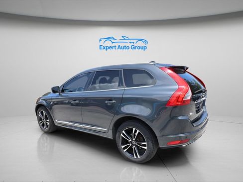 Used 2016 Volvo XC60 T5 Premier w/ Proximity Package FWD image 6