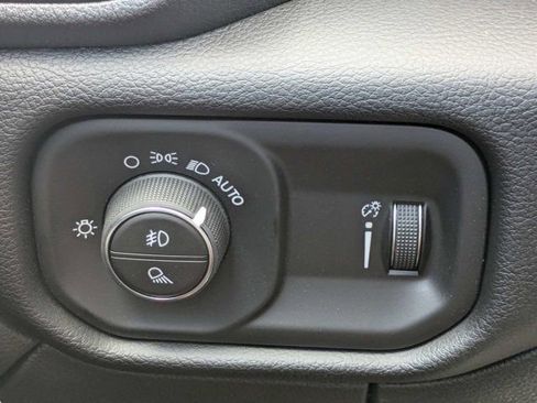 New 2026 RAM 2500 Big Horn AWD/4WD image 23