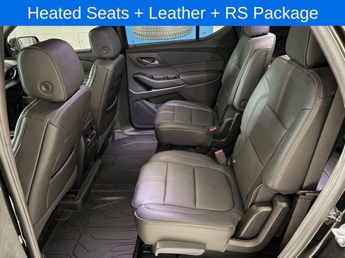 Used 2023 Chevrolet Traverse RS w/ LPO, Floor Liner Package AWD/4WD image 17
