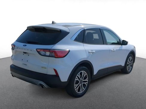 Used 2022 Ford Escape SEL image 8