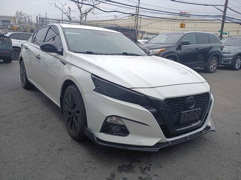 Used 2019 Nissan Altima 2.5 SL image 2