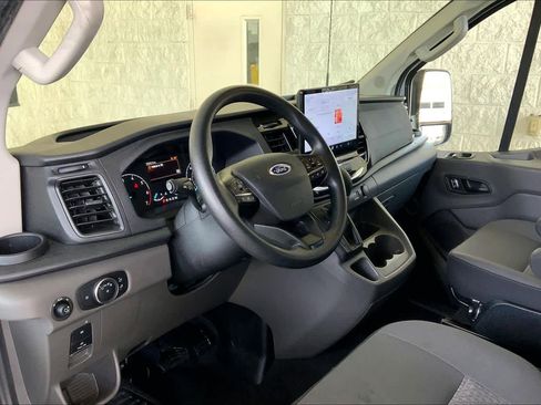 Used 2024 Ford Transit 350 XLT image 17