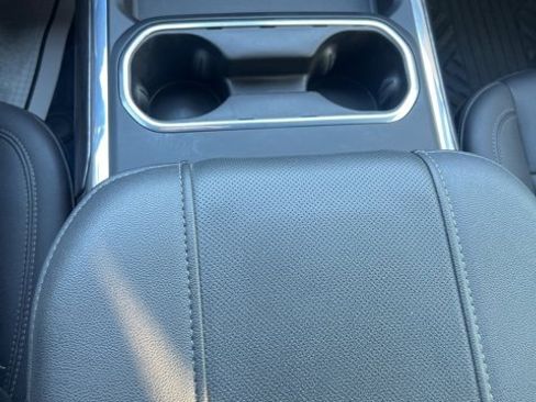 Used 2024 Chevrolet Silverado 2500 LTZ w/ LTZ Plus Package image 16