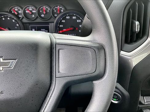 Used 2025 Chevrolet Silverado 1500 Custom Trail Boss w/ LPO, Dark Essentials Package AWD/4WD image 13