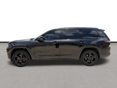Used 2023 Jeep Grand Cherokee L Limited w/ Luxury Tech Group II AWD/4WD image 8