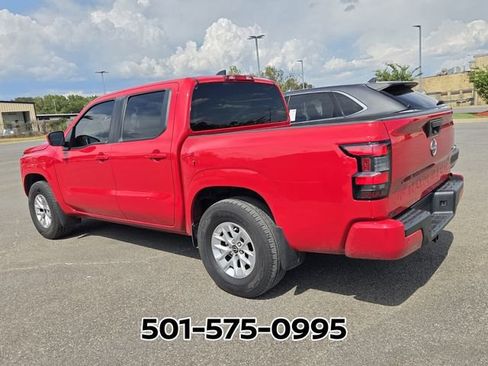 Used 2024 Nissan Frontier SV w/ Technology Package RWD image 3