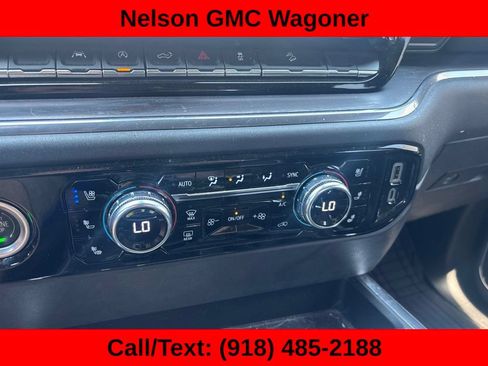 Used 2023 GMC Sierra 1500 SLT AWD/4WD image 13