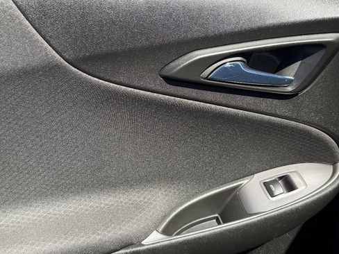 Used 2022 Chevrolet Malibu LT FWD image 19