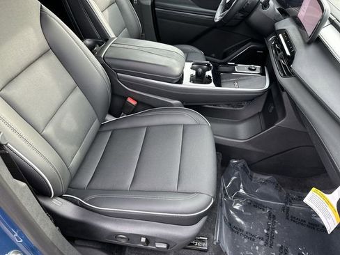 New 2025 Buick Enclave Preferred w/ LPO, Floor Liner Package image 29