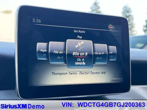 Used 2016 Mercedes-Benz GLA 250 4MATIC image 29