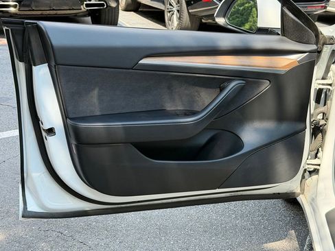 Used 2021 Tesla Model 3 Standard Range Plus RWD image 28