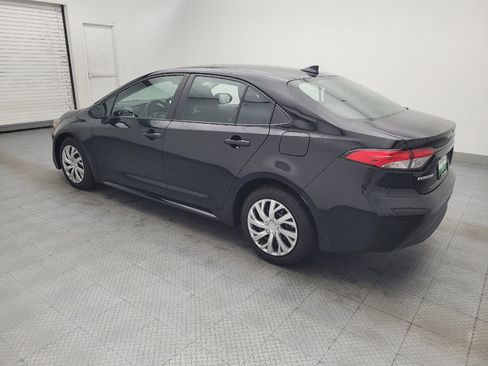 Used 2023 Toyota Corolla LE image 3
