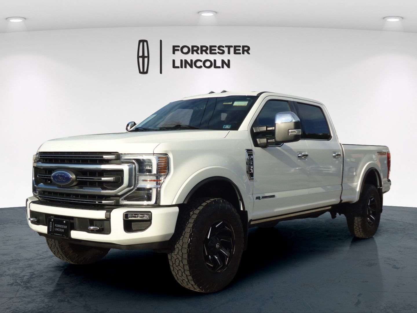 Used 2020 Ford F350 Platinum w/ Tremor Off-Road Package AWD/4WD image 7