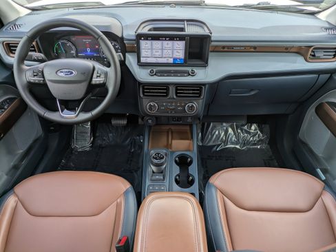 Used 2023 Ford Maverick Lariat FWD image 13