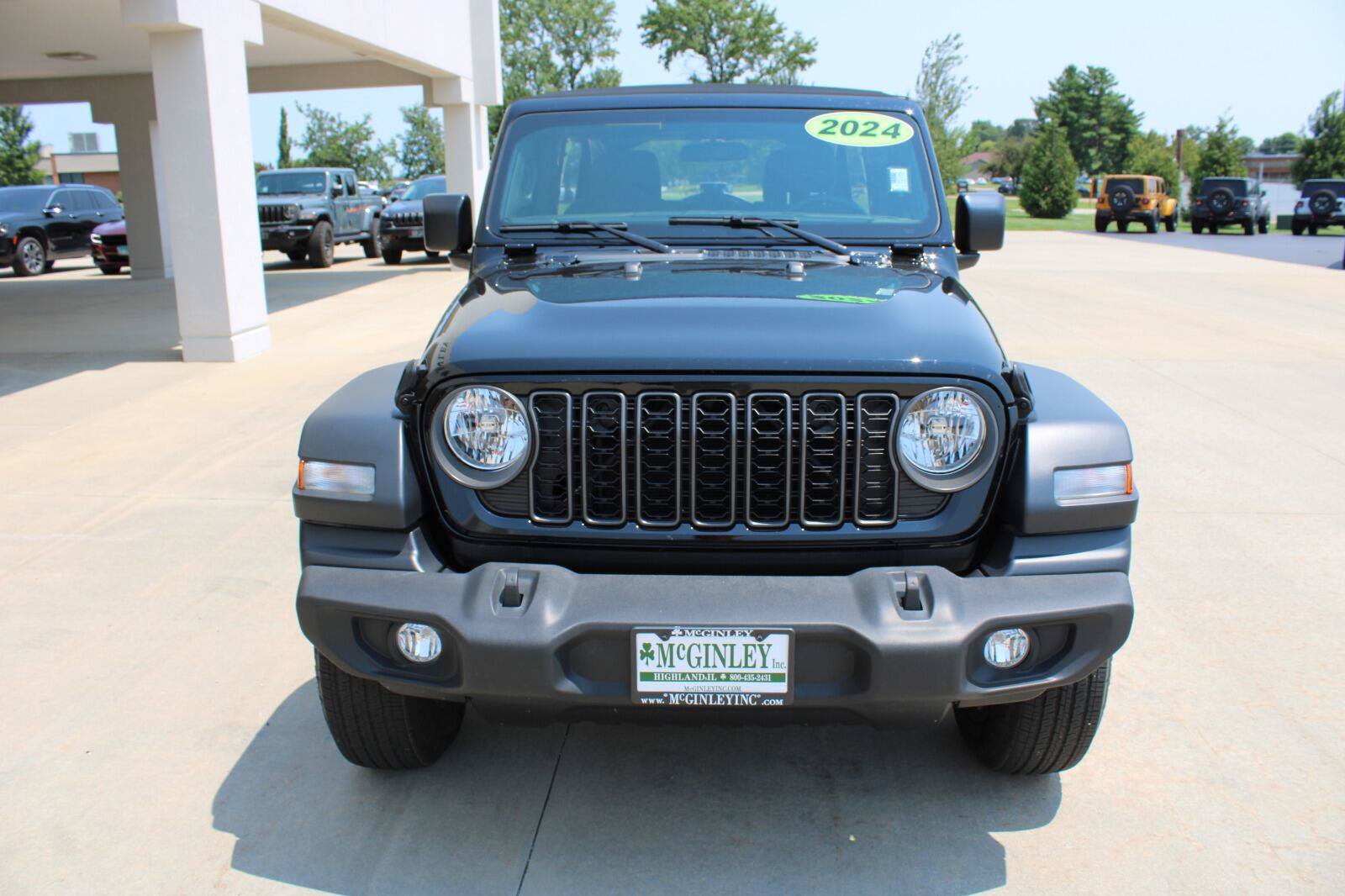 Certified 2024 Jeep Wrangler Unlimited Sport AWD/4WD image 3
