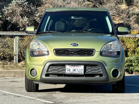 Used 2013 Kia Soul + image 10