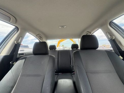 Used 2013 MAZDA MAZDA3 i Sport FWD image 36