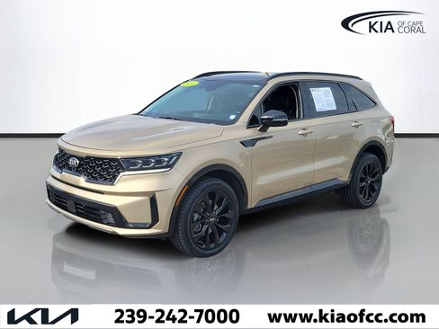 Used 2021 Kia Sorento SX AWD/4WD image 3