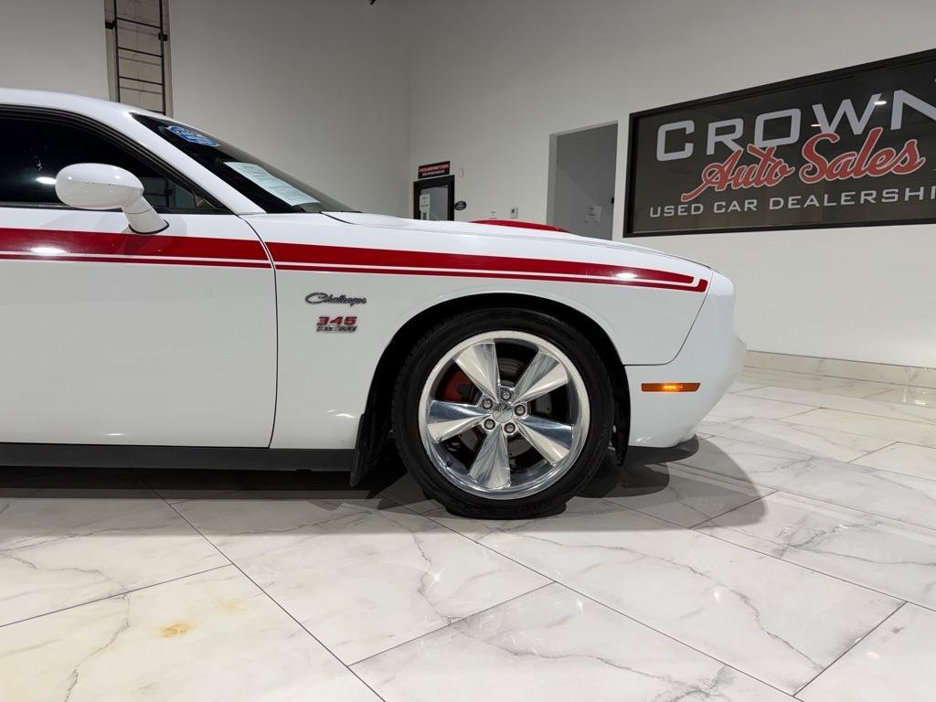 Used 2016 Dodge Challenger R/T Plus RWD image 7