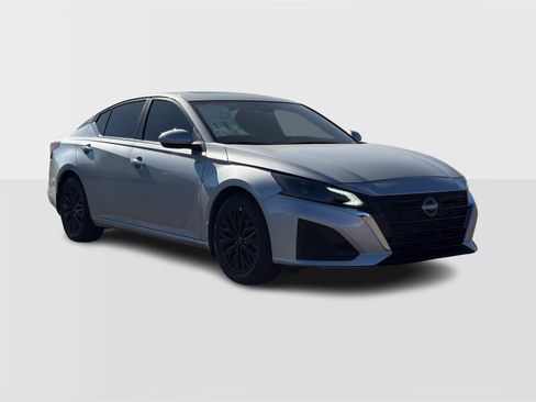 New 2025 Nissan Altima 2.5 SV w/ SV Special Edition Package image 8