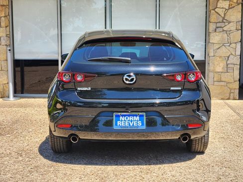 Used 2021 MAZDA MAZDA3 s FWD image 5