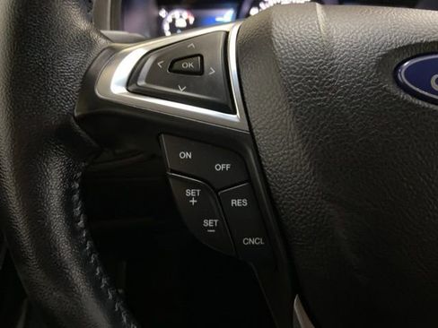 Used 2023 Ford Edge SEL image 50