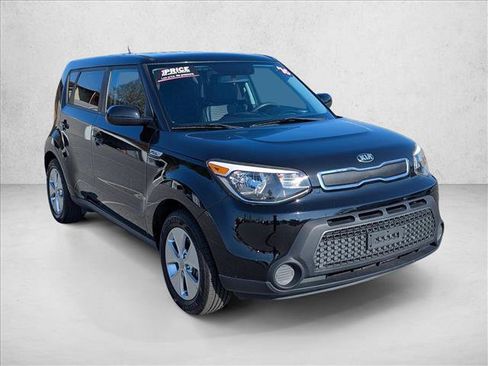 Used 2016 Kia Soul image 3