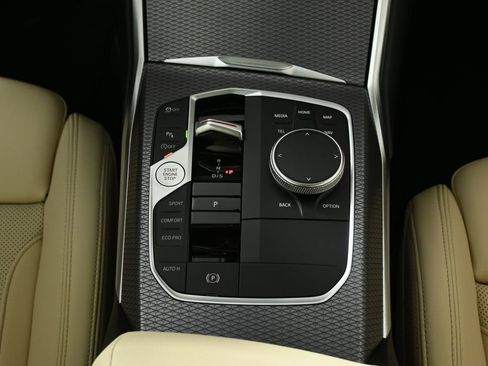 New 2026 BMW 330i xDrive Sedan w/ Premium Package image 25