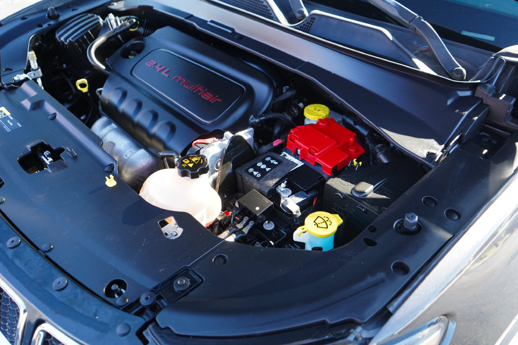 Used 2020 Jeep Compass Latitude FWD image 37