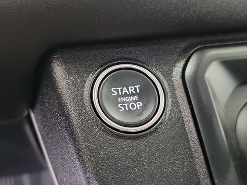 Used 2025 Land Rover Defender 110 S AWD/4WD image 29