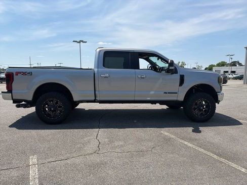 Used 2020 Ford F250 Lariat w/ Lariat Ultimate Package image 2
