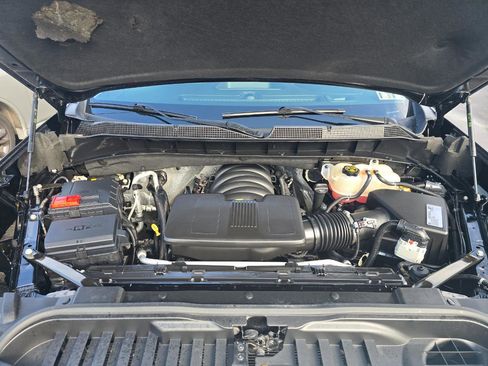 Used 2021 Chevrolet Silverado 1500 LTZ w/ LTZ Premium Package image 18