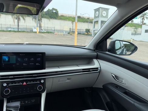 Used 2025 Hyundai Tucson SEL image 37