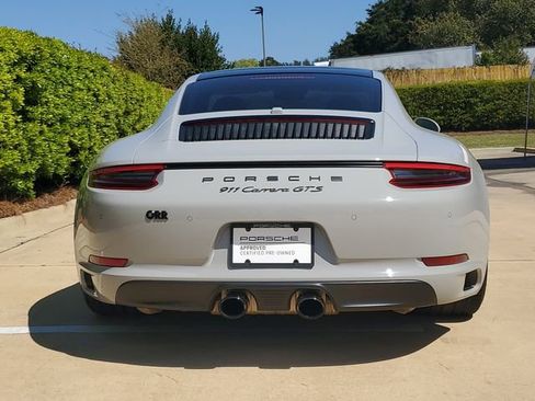 Used 2018 Porsche 911 Carrera GTS image 10