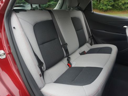 Used 2020 Chevrolet Bolt LT image 19