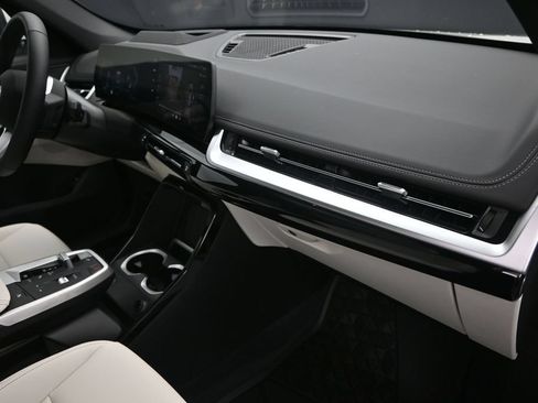New 2026 BMW X1 xDrive28i w/ Technology Package AWD/4WD image 24