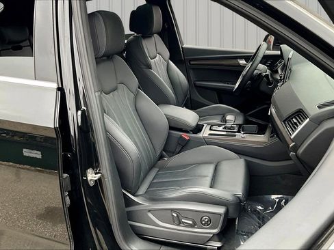 Used 2023 Audi Q5 2.0T Premium Plus w/ Premium Plus Package image 29