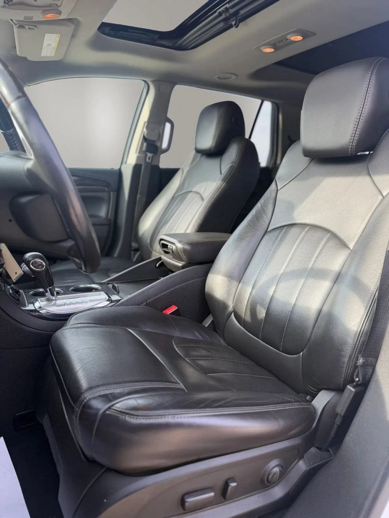 Used 2016 Buick Enclave Leather AWD/4WD image 11